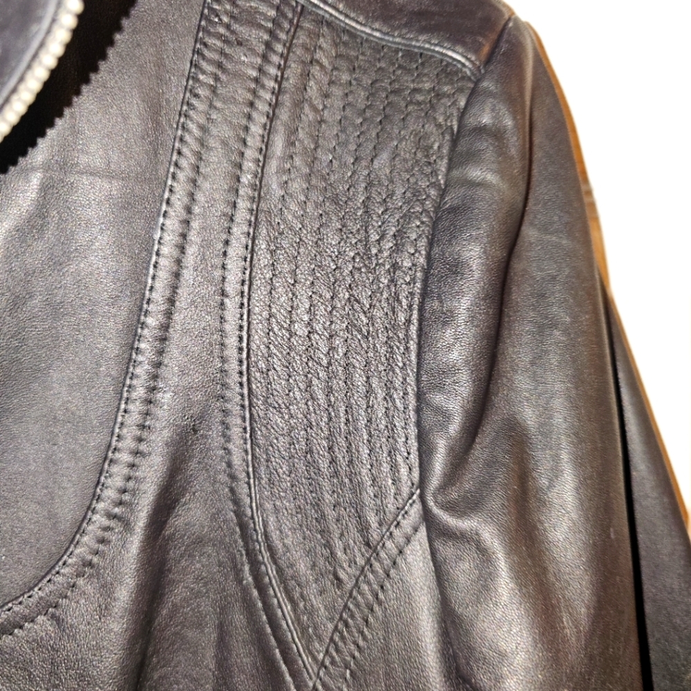 Kenneth Cole - Picture 4 of 5